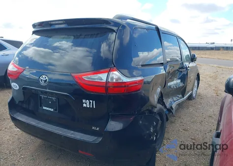 2016 Toyota Sienna Xle 8 Passenger from USA, damaged, VIN 5TDYK3DC4GS744940